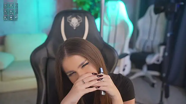 Snapshot of Goldie_Flame chatting on 11/09/25, 07:40 Goldie Flame online show from 11/09/25, 07:40