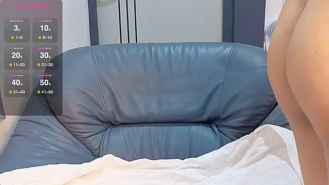 mini unicorn online show from 02/23/26, 02:17