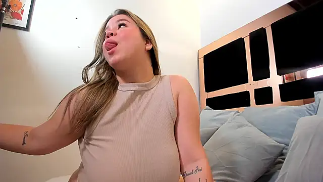 Snapshot of katherinn_gomezz chatting on 01/08/26, 11:49 katherinn gomezz online show from 01/08/26, 11:49