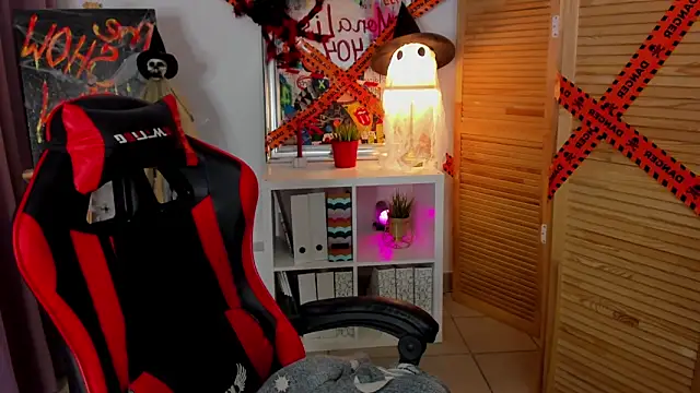 ayakskalermonss online show from 10/18/25, 02:19