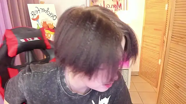 ayakskalermonss online show from 10/02/25, 02:20