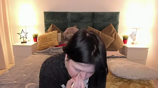 ayakskalermonss online show from 11/11/25, 02:23