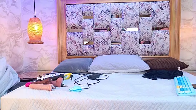 Snapshot of ZOLEY_WATSON chatting on 01/08/26, 03:12 ZOLEY WATSON online show from 01/08/26, 03:12