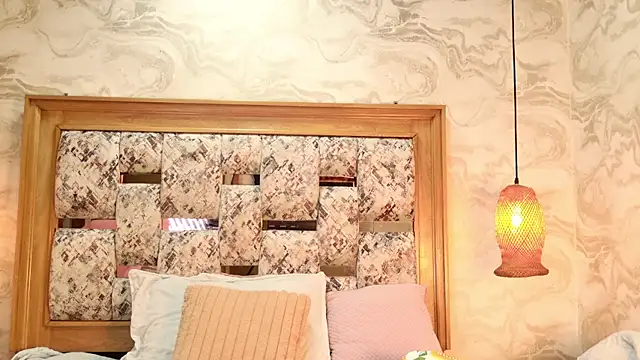 Snapshot of ZOLEY_WATSON chatting on 01/10/26, 03:13 ZOLEY WATSON online show from 01/10/26, 03:13