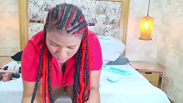 ZOLEY WATSON online show from 11/25/25, 03:07