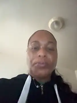 yummy0322 online show from 10/01/25, 12:42
