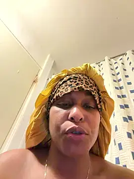 yummy0322 online show from 01/13/26, 12:25