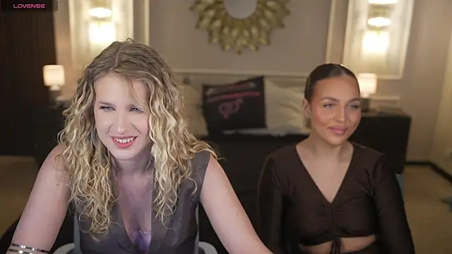 Scarlett Sweet054 online show from 04/18/26, 03:03