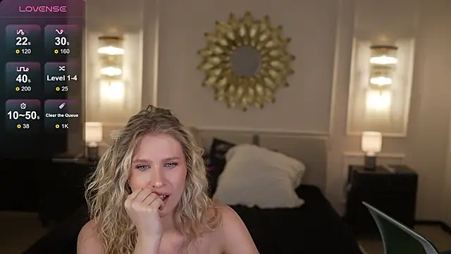 Scarlett Sweet054 online show from 03/18/26, 09:04