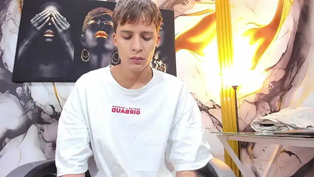 mono blonde online show from 06/27/26, 11:27