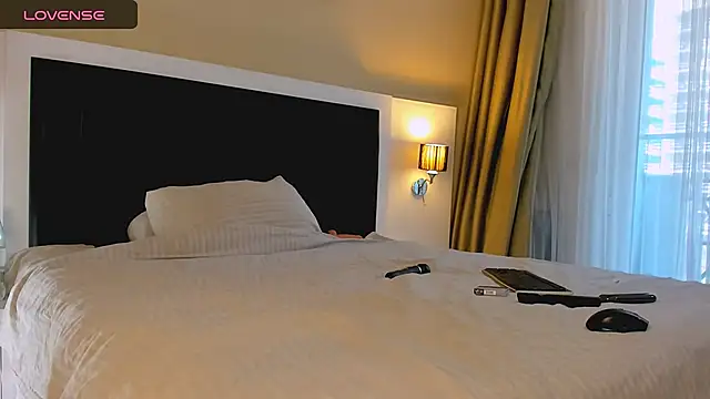 marrenaa online show from 11/28/25, 06:13