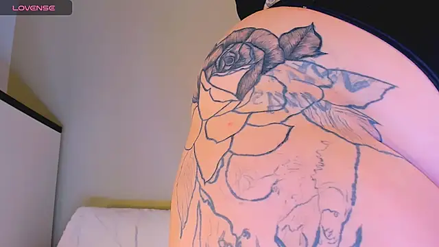 marrenaa online show from 10/03/25, 04:25