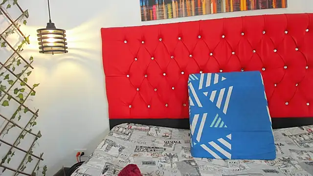 carolinacrus01 online show from 10/03/25, 05:03