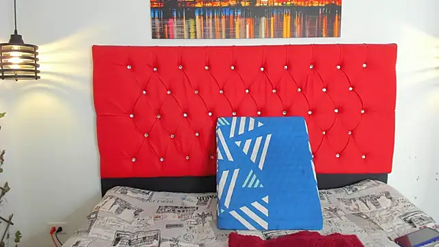 carolinacrus01 online show from 09/23/25, 03:19