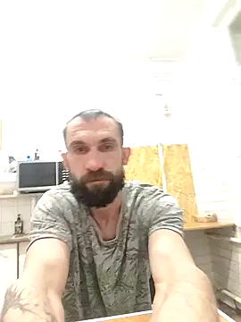 maikll989 online show from 12/19/25, 12:14