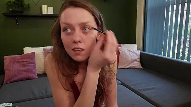 Eveline Beauty Kitty online show from 04/08/26, 05:36