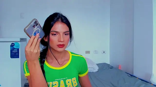 ISA BELLA VZL online show from 02/05/26, 04:36