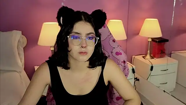 LiLLiAnderson online show from 10/16/25, 11:51