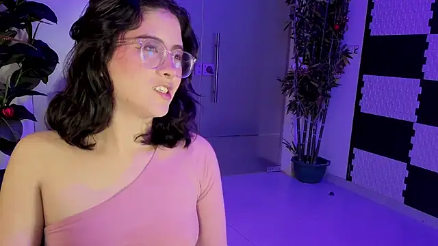 LiLLiAnderson online show from 12/20/25, 11:46