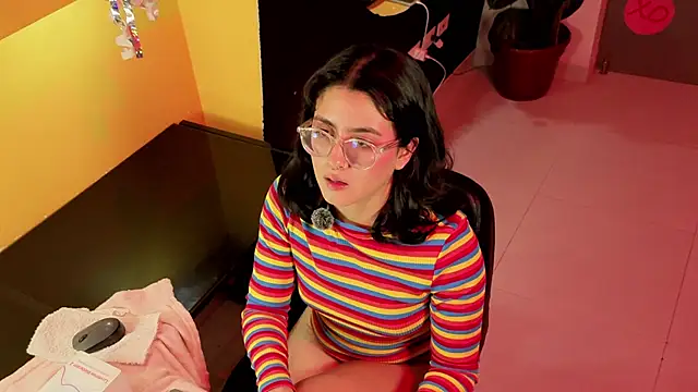 LiLLiAnderson online show from 02/17/26, 11:51