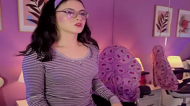 LiLLiAnderson online show from 09/25/25, 11:49