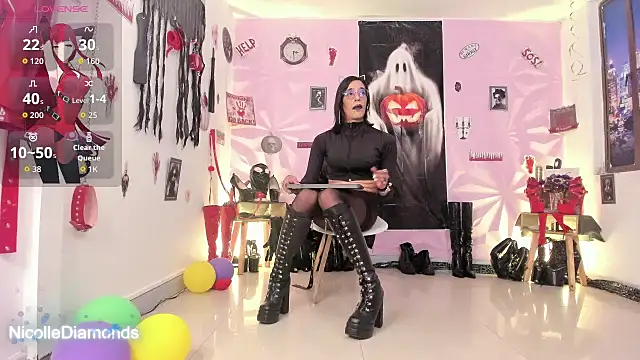 NicolleDiamonds cg online show from 10/07/25, 03:24