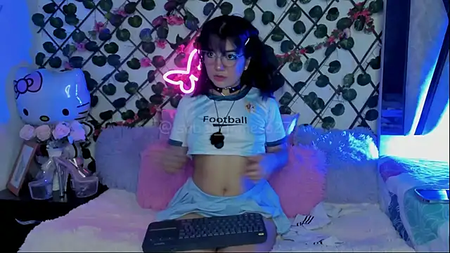 isabel jaames online show from 05/28/26, 10:04