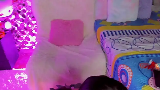 isabel jaames online show from 02/15/26, 11:36