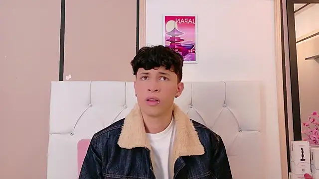 Axel  Evans online show from 04/08/26, 01:12