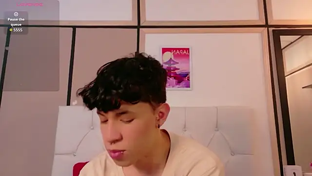 Axel  Evans online show from 04/10/26, 12:12