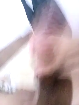 Snapshot of 1q2w3e3e4r chatting on 02/28/26, 11:04 1q2w3e3e4r online show from 02/28/26, 11:04