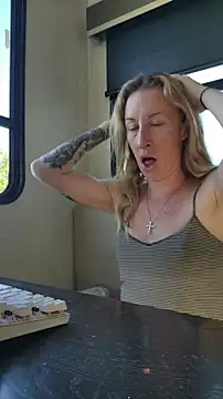 bmorganne420 online show from 01/14/26, 04:43