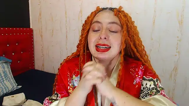 MiaKimky online show from 12/21/25, 04:36