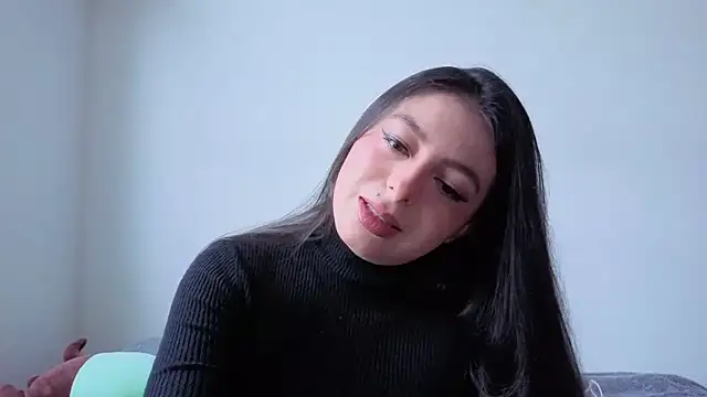 MiaKimky online show from 10/20/25, 04:29