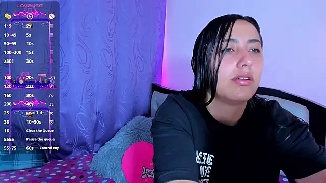 my aleja  online show from 04/08/26, 08:38