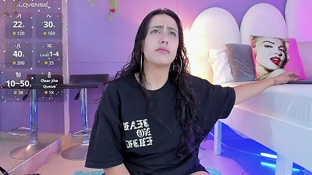 my aleja  online show from 11/09/25, 01:59