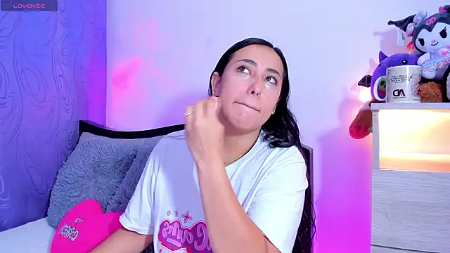 my aleja  online show from 03/20/26, 10:38