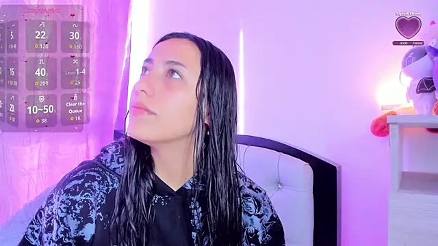 my aleja  online show from 04/18/26, 12:07