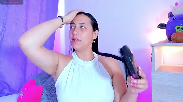 my aleja  online show from 03/31/26, 12:18