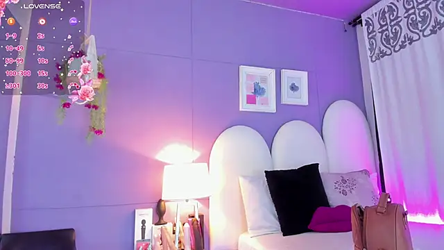 my aleja  online show from 10/30/25, 12:36