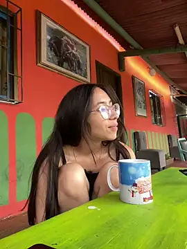 juliie star online show from 05/16/26, 10:20