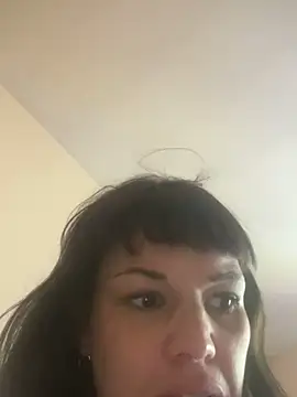 SarettaB90 online show from 09/29/25, 12:11