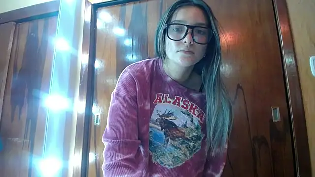 miss lilieth online show from 04/16/26, 11:07