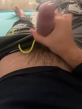 Snapshot of FrequentFew chatting on 02/13/26, 03:01 FrequentFew online show from 02/13/26, 03:01