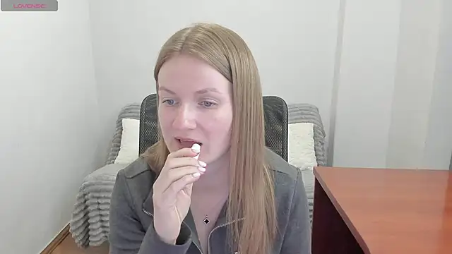 Alisha Skyes online show from 04/09/26, 08:26