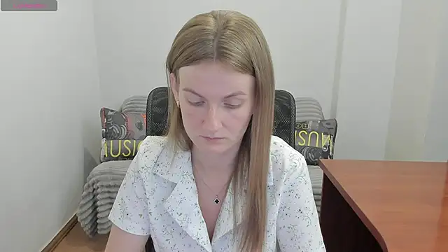 Snapshot of Alisha_Skyes chatting on 07/02/26, 03:23 Alisha Skyes online show from 07/02/26, 03:23