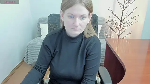 Alisha Skyes online show from 12/19/25, 04:38