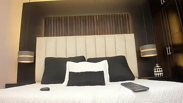 Matilda Liz online show from 11/10/25, 12:54