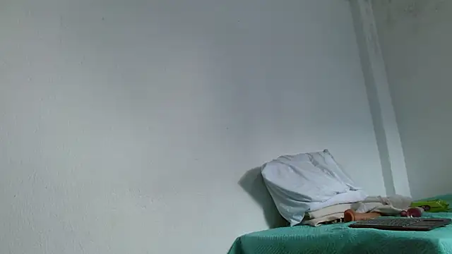 isabel 24 gil online show from 12/01/25, 07:15