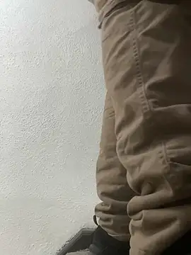 Snapshot of You-father chatting on 02/25/26, 05:24 You-father online show from 02/25/26, 05:24